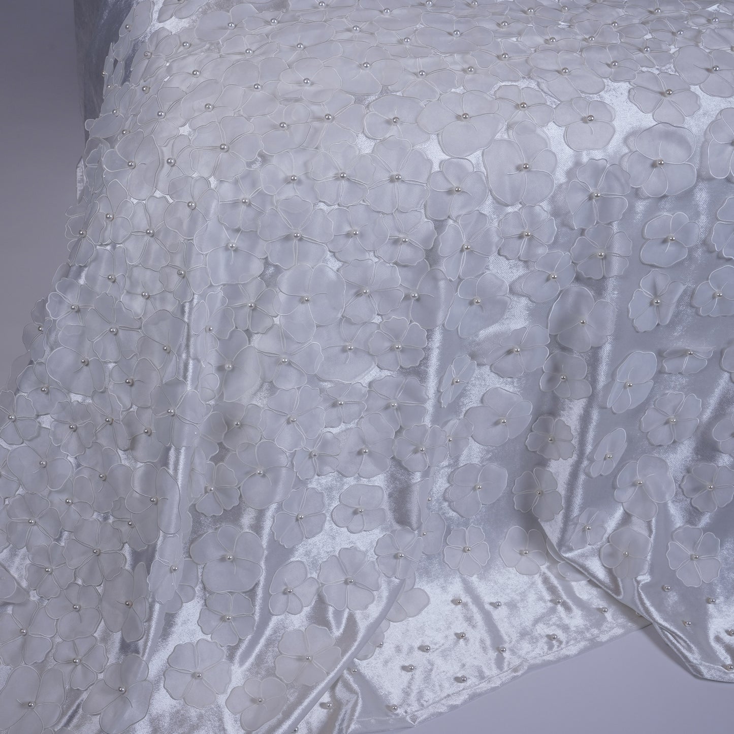 Velvet Bedcover With Flowers and Pearls (Flower Garden)